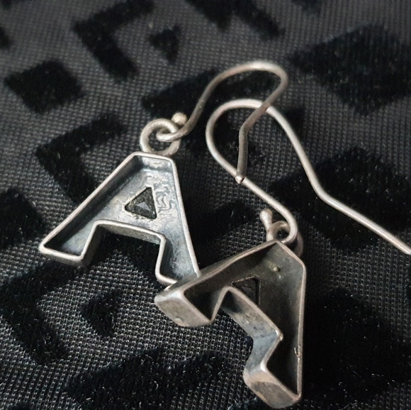 Vintage Scottish Victorian Onyx A Earrings - Picture 9 of 10